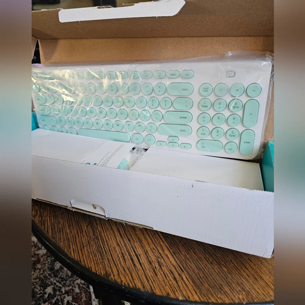 FD Wireless iK6630 Keyboard & Mouse Combo 2.4GHz Mint Green NEW in Box